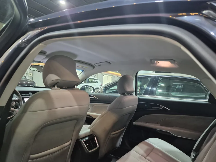 2022 Ford Taurus Ambiente 
