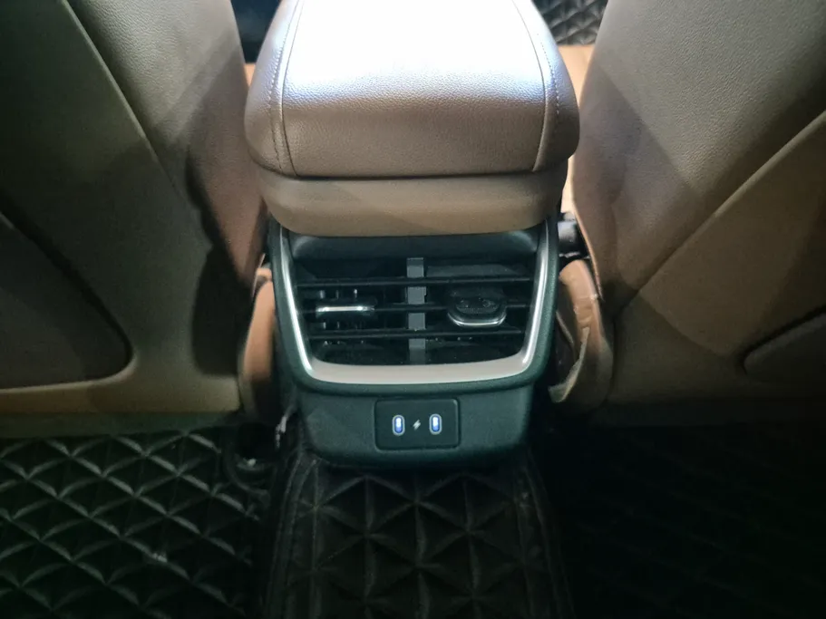 2024 Hyundai Azera Classic 