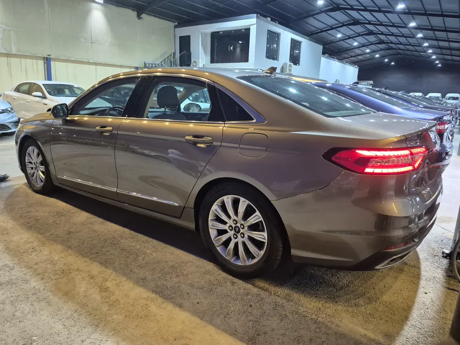 2022 Ford Taurus Ambiente 