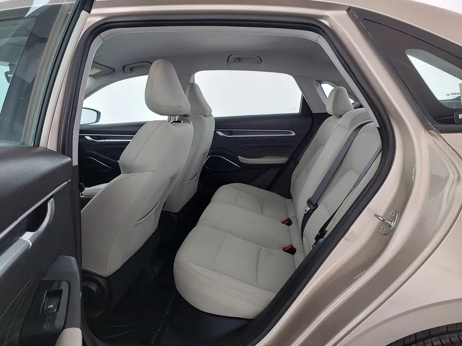 جيلي امجراند GS 2023 