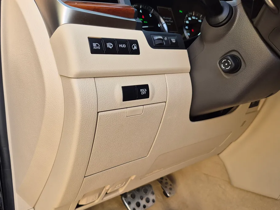 2020 Lexus LX 570 S 
