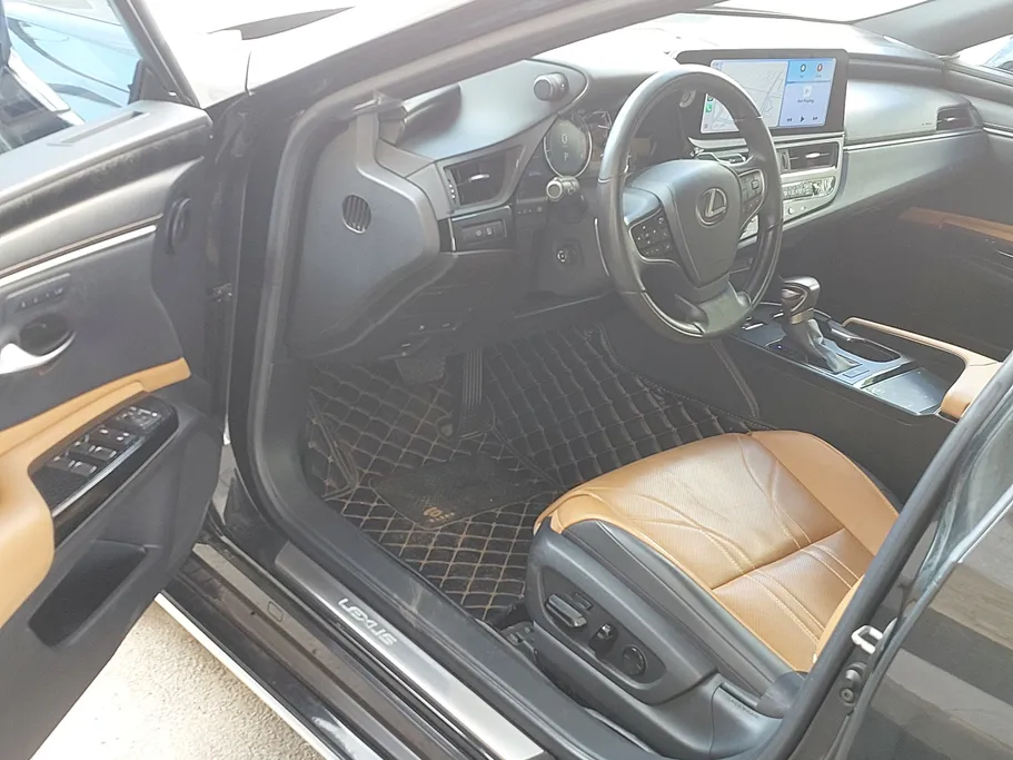 2023 Lexus ES 350 CC 
