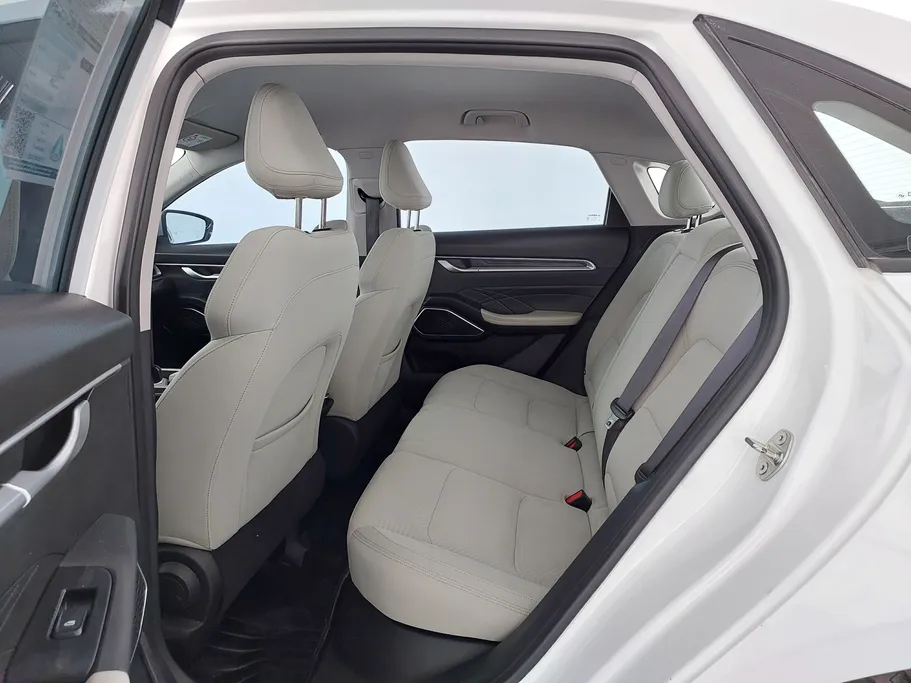 جيلي امجراند GS 2023 