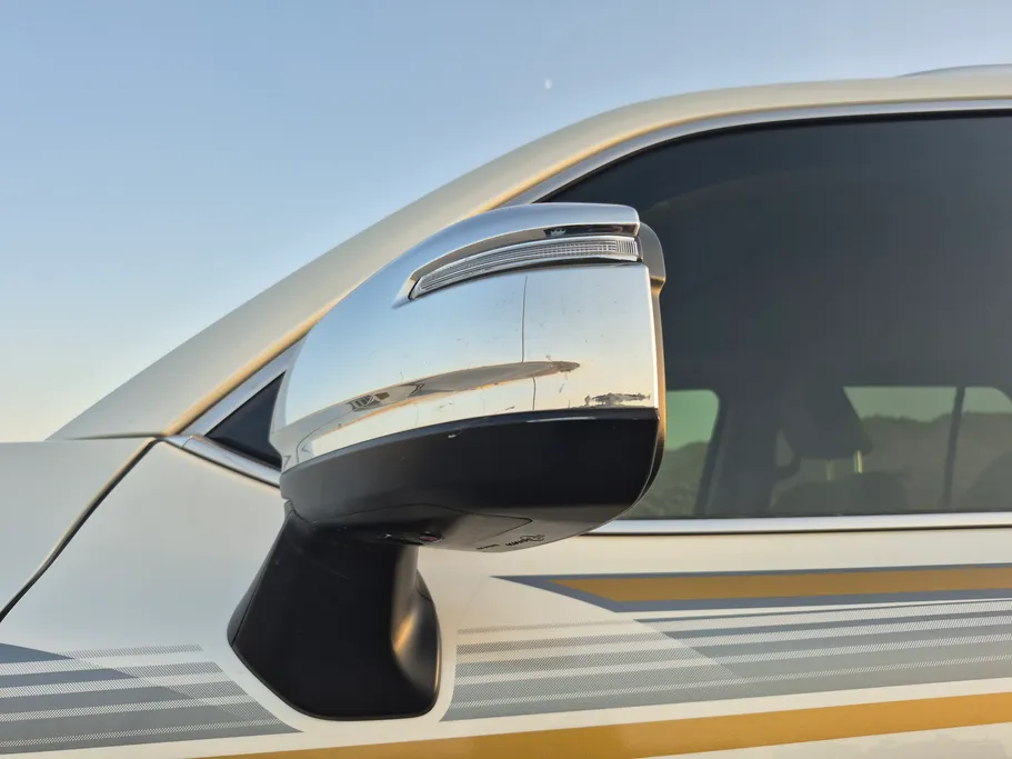 تويوتا لاندكروزر VXR 2022 