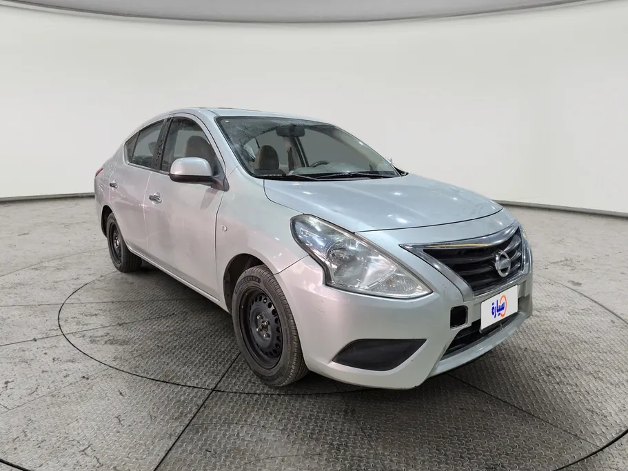 2022 Nissan Sunny SV 