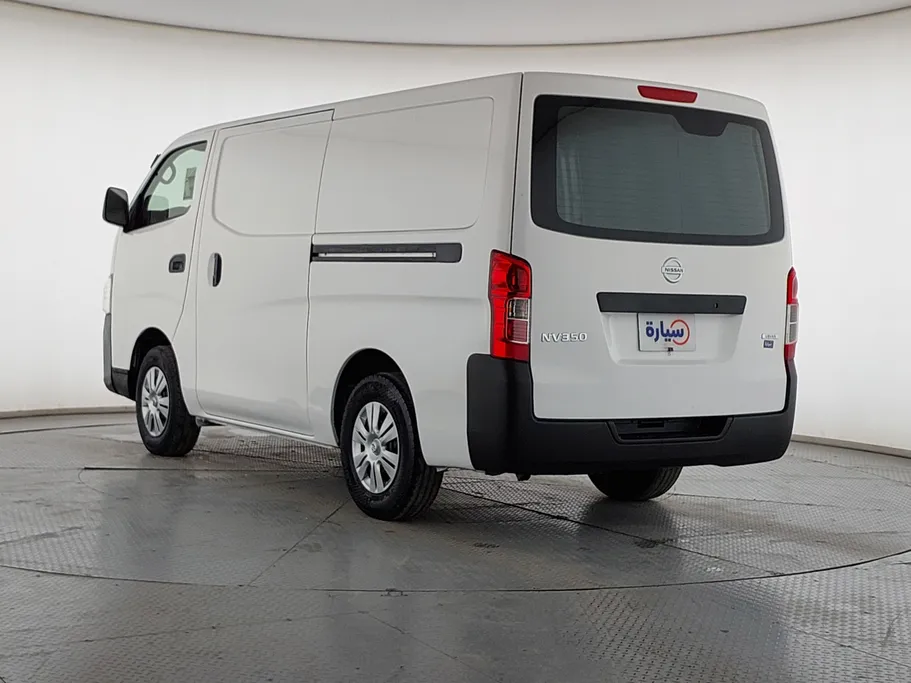 2021 Nissan Urvan NV350 
