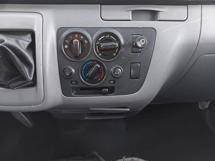 2021 Nissan Urvan NV350 