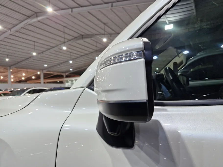 تويوتا لاندكروزر GXR4 DSL 2024 