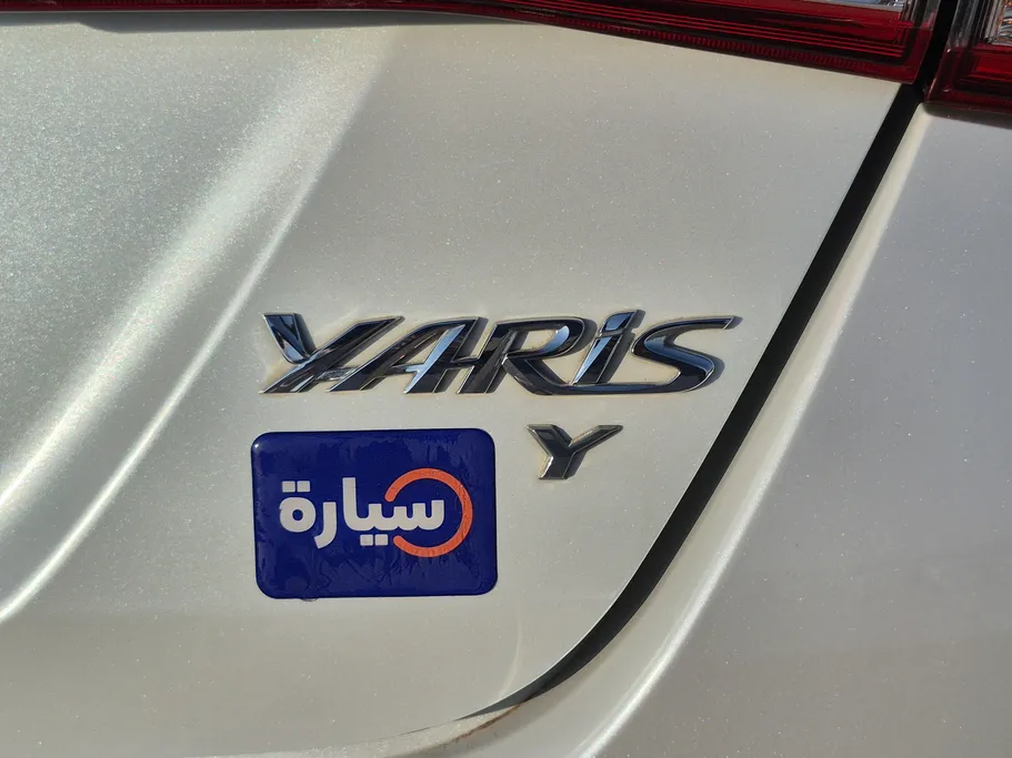 2021 Toyota Yaris  Y 