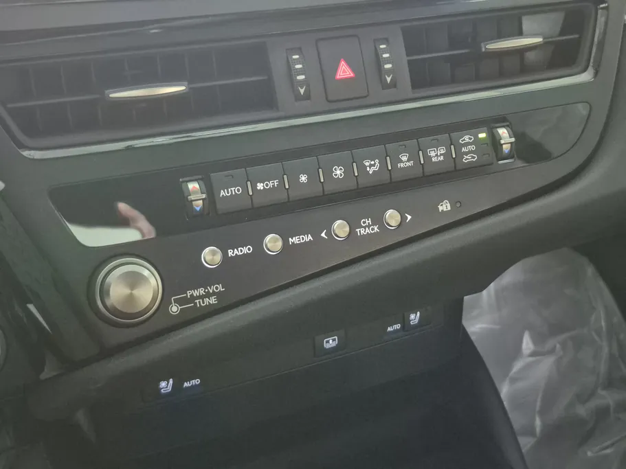 لكزس ES 350 2024 