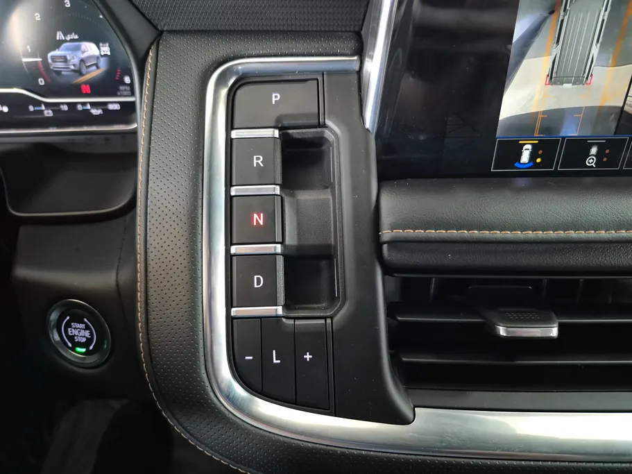 2023 GMC Yukon AT4 