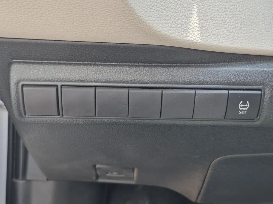2025 Toyota Corolla XLI 