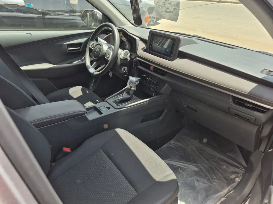 2024 Toyota Yaris  Y Plus 