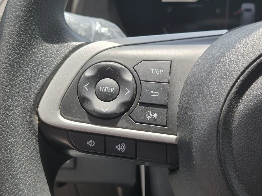 2024 Toyota Yaris  Y Plus 