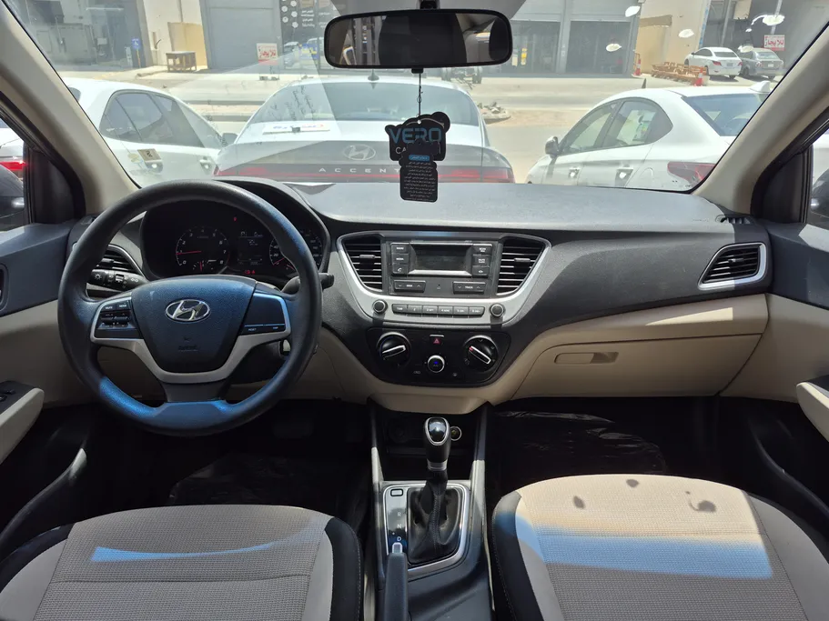 2023 Hyundai Accent Smart 