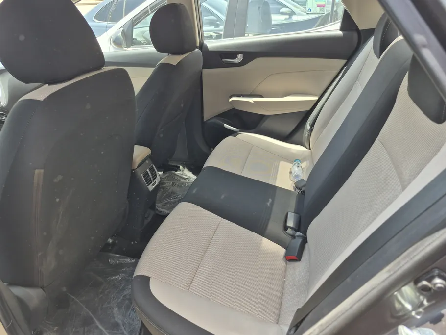 2023 Hyundai Accent Smart 