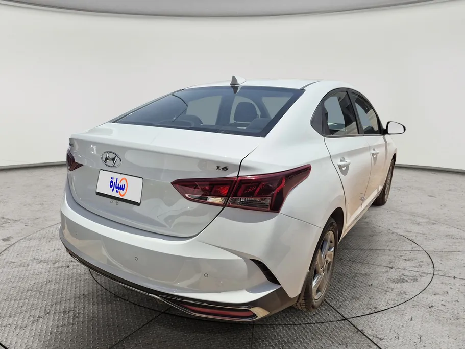 2022 Hyundai Accent Mid 