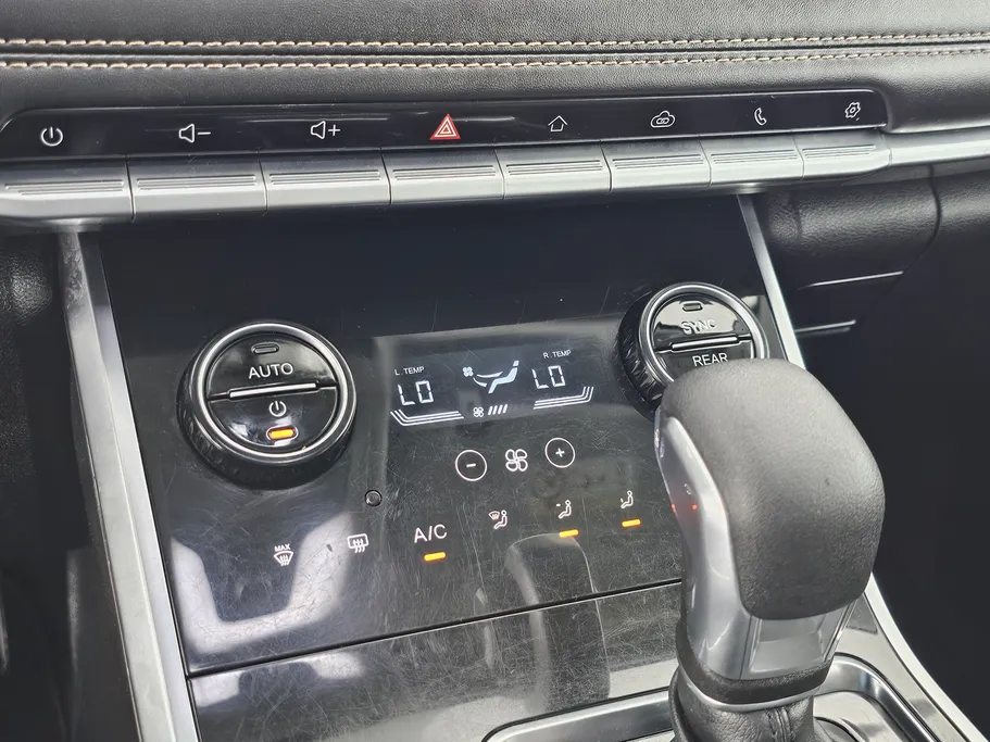 2022 Chery Tiggo 8 LUXURY 