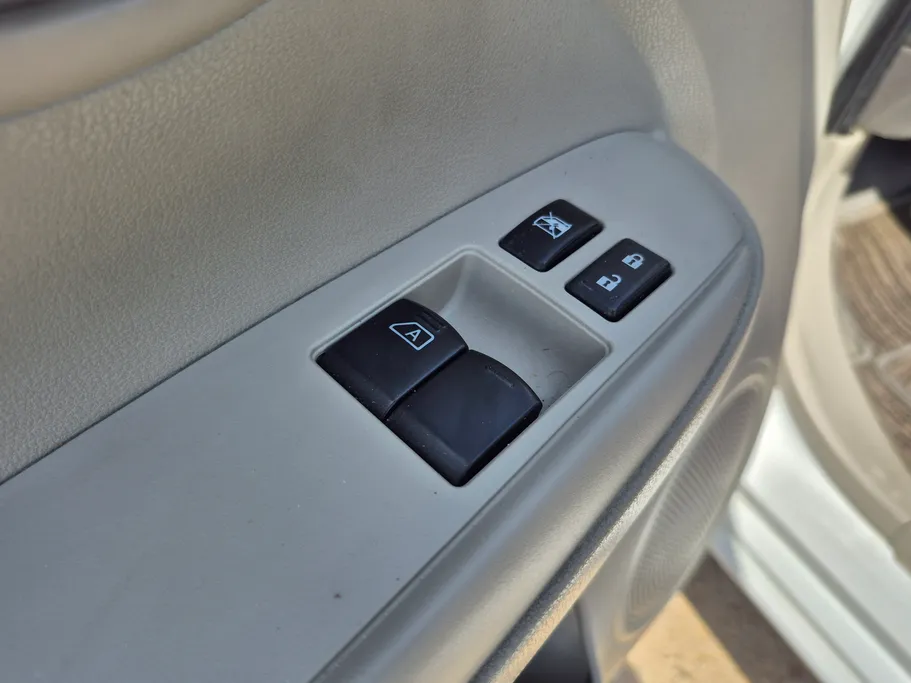 2021 Nissan Sunny SV 