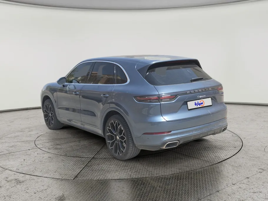 2018 Porsche Cayenne Base 