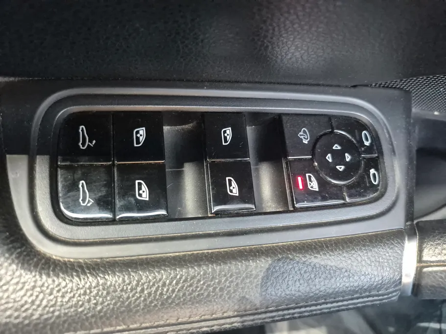 2018 Porsche Cayenne Base 