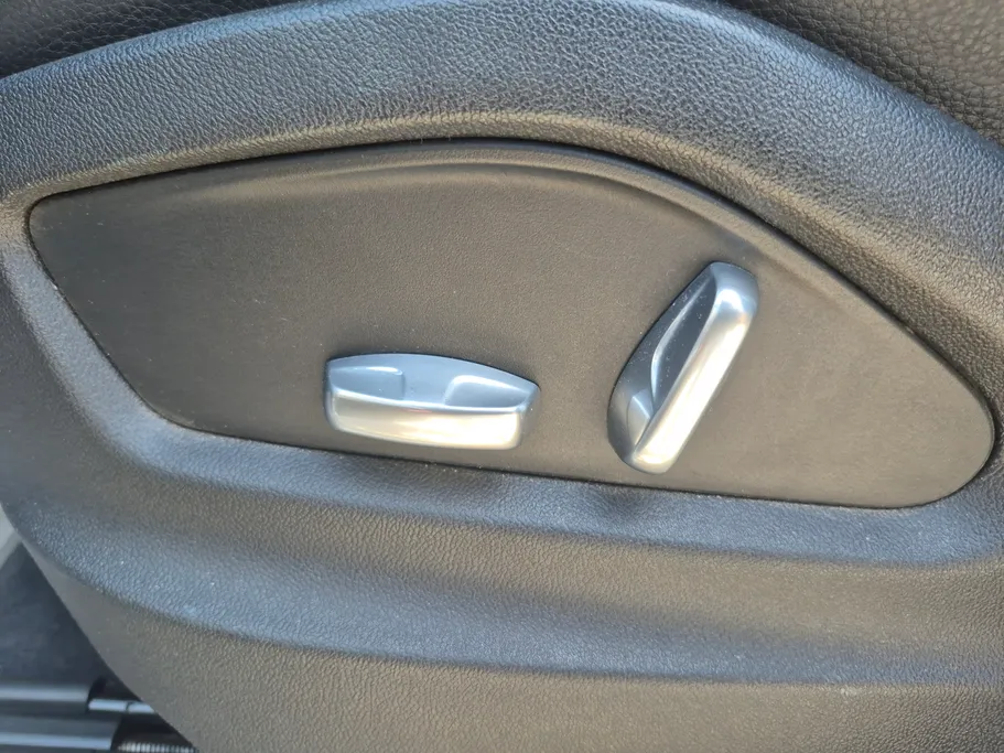 2018 Porsche Cayenne Base 
