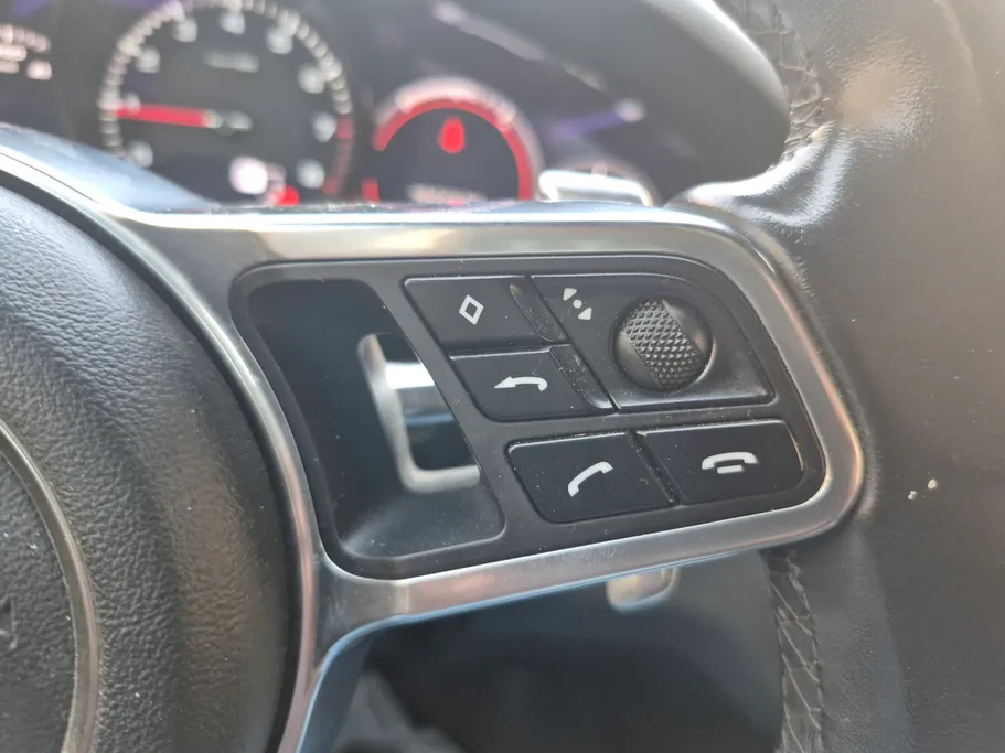 2018 Porsche Cayenne Base 