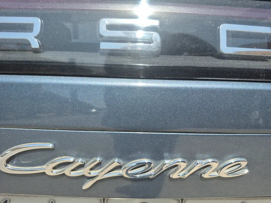 2018 Porsche Cayenne Base 