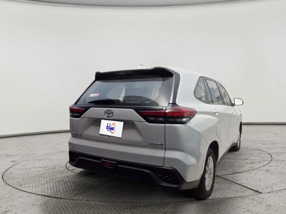2024 Toyota Innova VIP7 HEV 