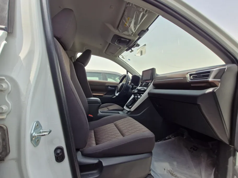 2024 Toyota Innova VIP7 HEV 