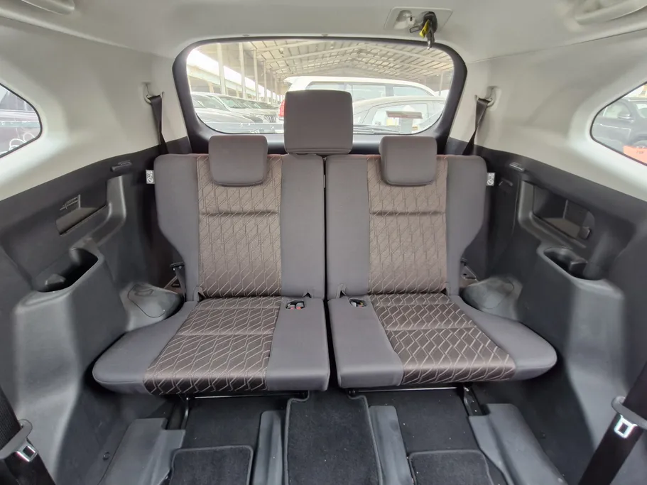 2024 Toyota Innova VIP7 HEV 