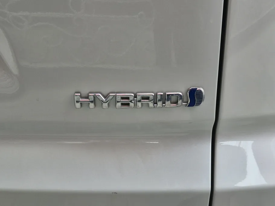 2024 Toyota Innova VIP7 HEV 