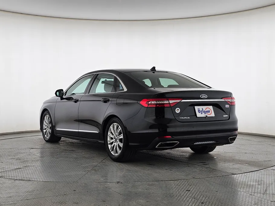 2022 Ford Taurus Ambiente 