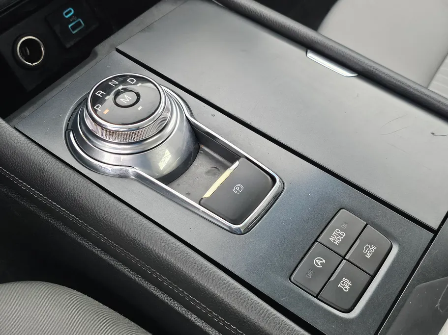 2022 Ford Taurus Ambiente 