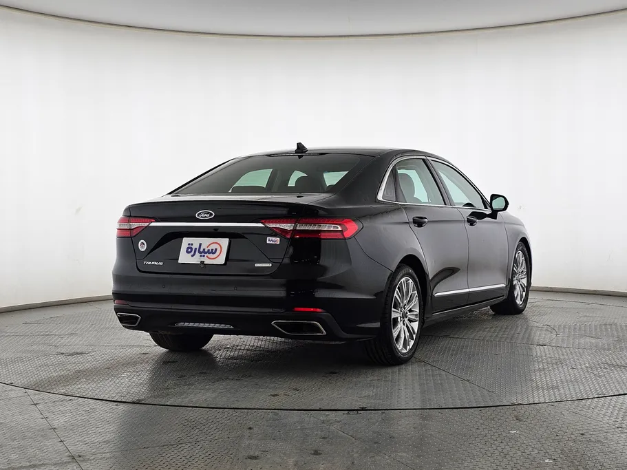 2022 Ford Taurus Ambiente 