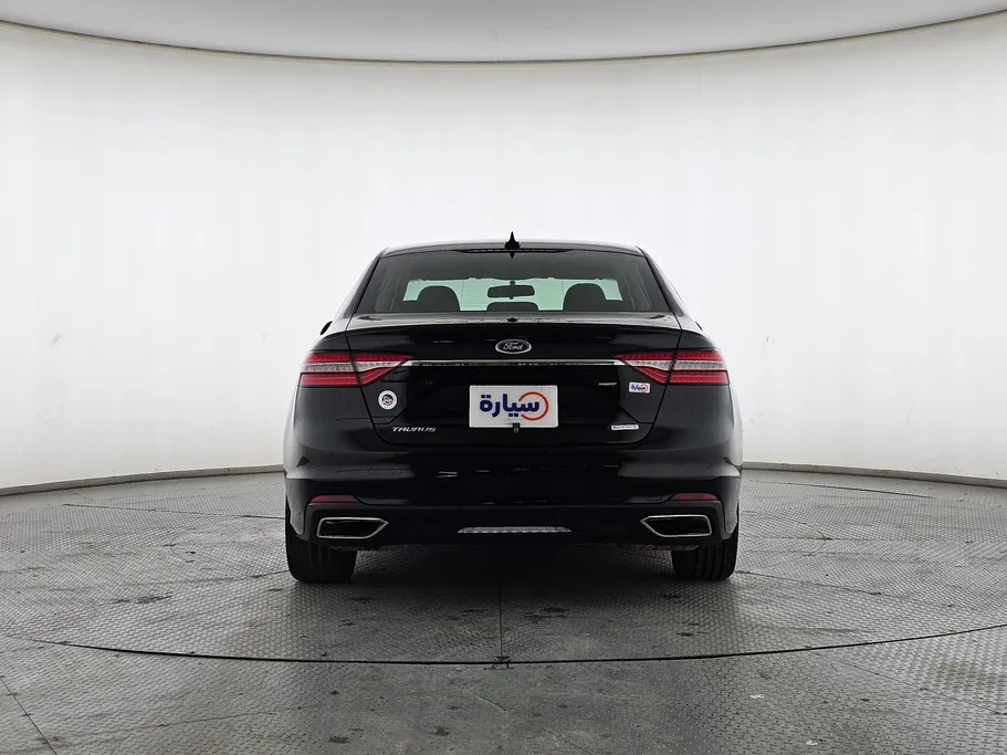 2022 Ford Taurus Ambiente 