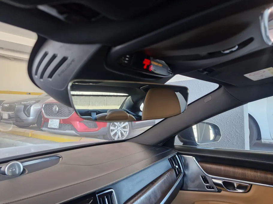 2021 Volvo S90  