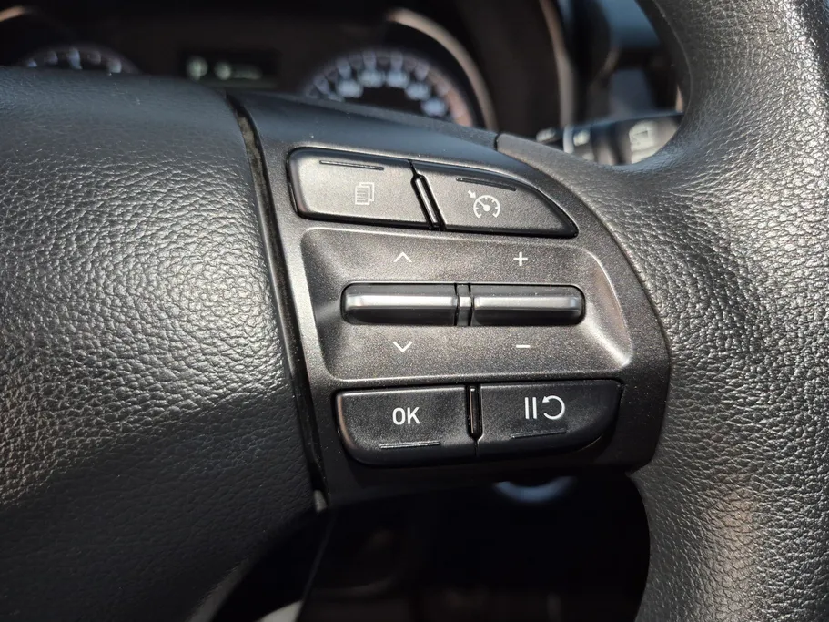 2022 Hyundai Kona SMART 