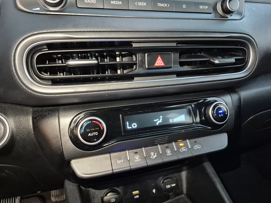 2022 Hyundai Kona SMART 