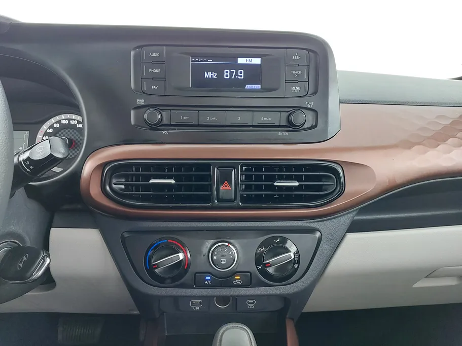 هيونداي Grand i10 فلييت 2024 