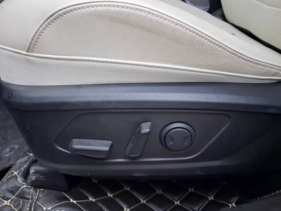 2025 Hyundai Tucson Premium 