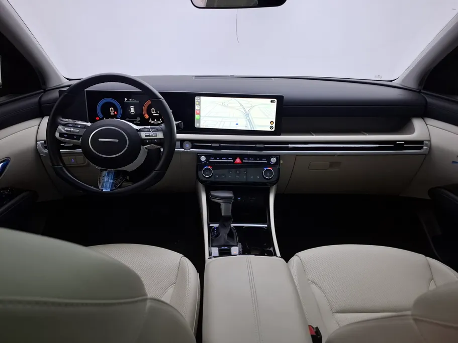 2025 Hyundai Tucson Premium 
