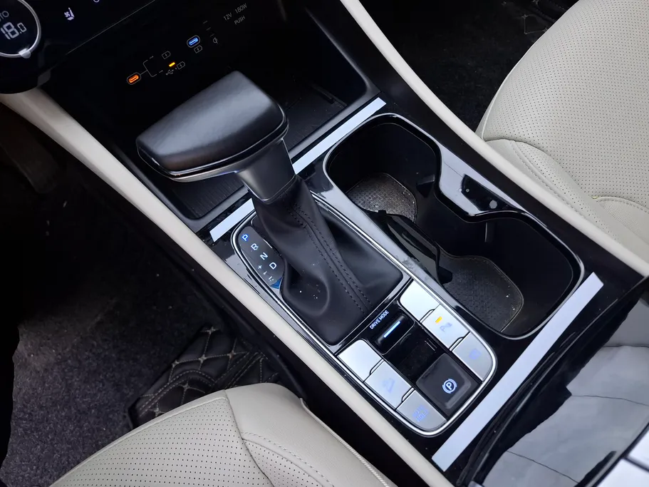 2025 Hyundai Tucson Premium 