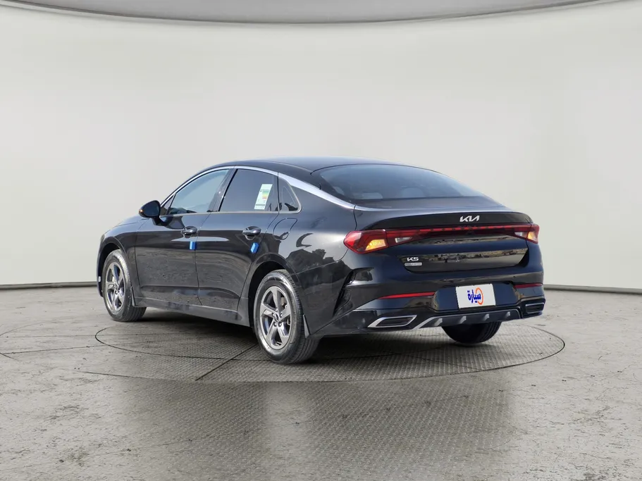 2023 Kia K5 LX 