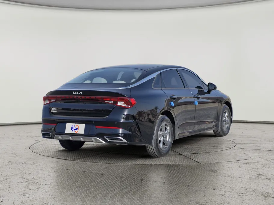 2023 Kia K5 LX 