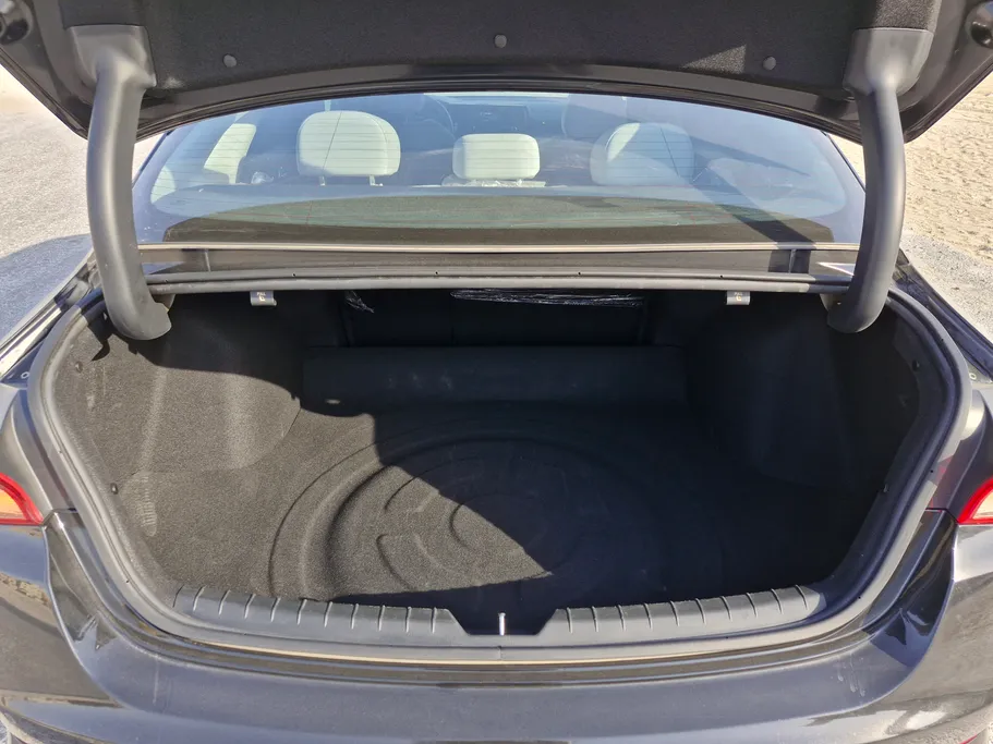2023 Kia K5 LX 