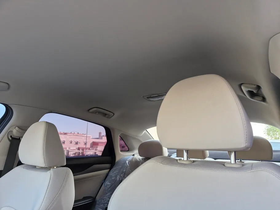 2023 Kia K5 LX 