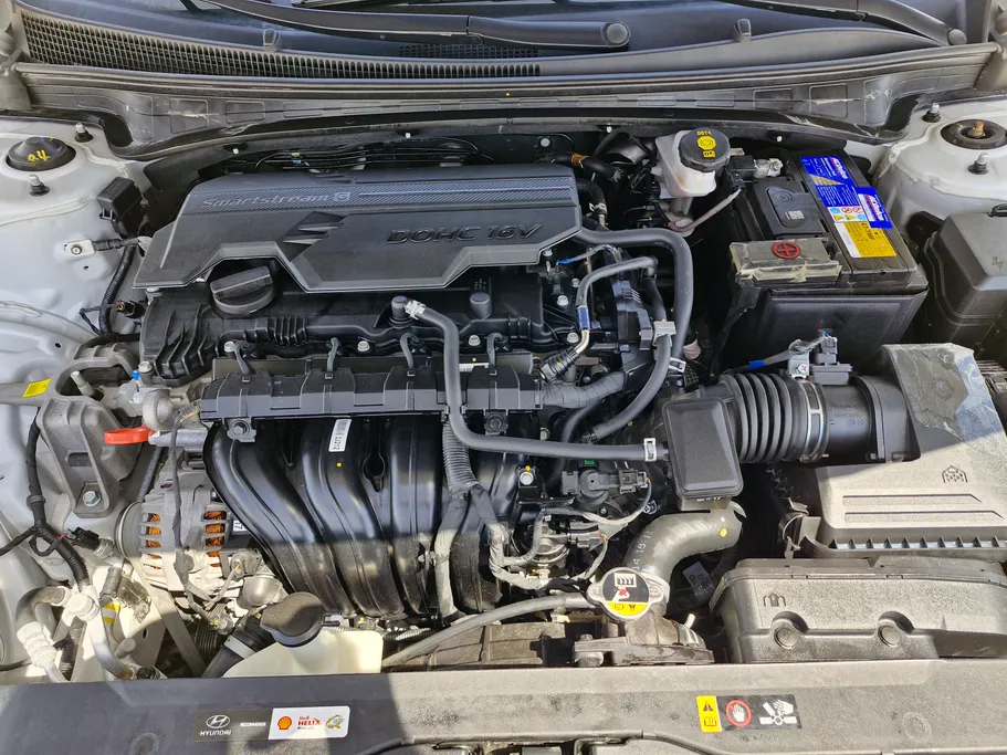 2024 Hyundai Elantra Smart 
