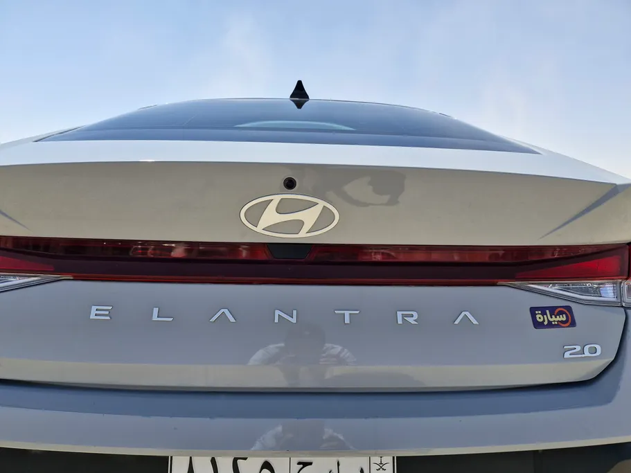 2024 Hyundai Elantra Smart 