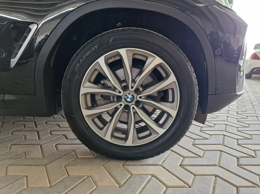 بي ام دبليو الفئة اكس 3 xDrive 30i	 2022 